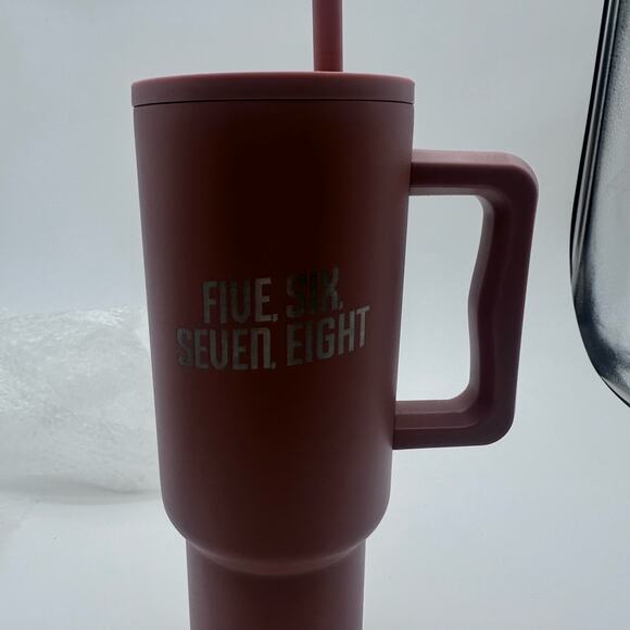 NEW 5,6,7,8 Mauve 40oz DANCER DANCE MOM - Varsity Spirit Water bottle STAINLESS - Picture 5 of 9